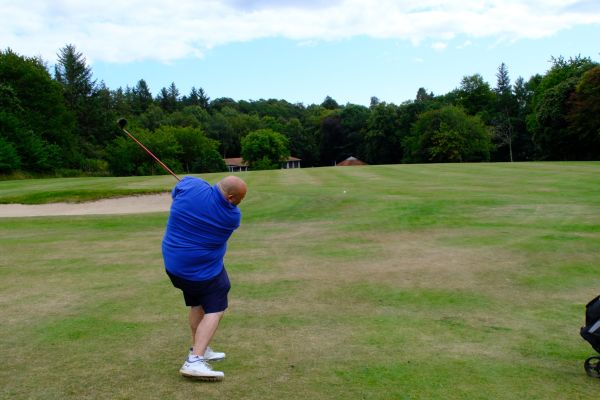 golf-122F069B9B6-EF73-5267-4867-F918BFC16468.jpg